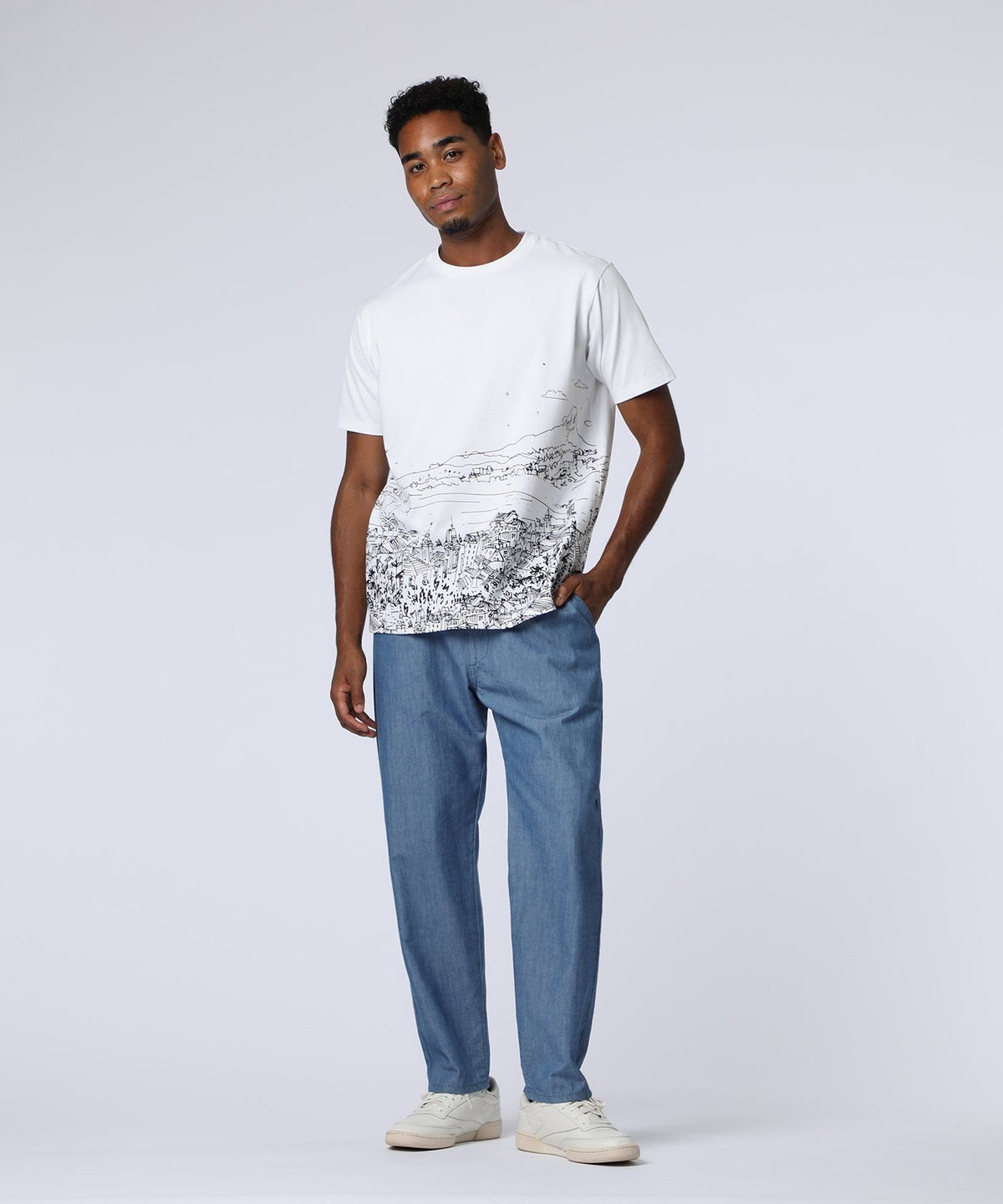 Tシャツ
