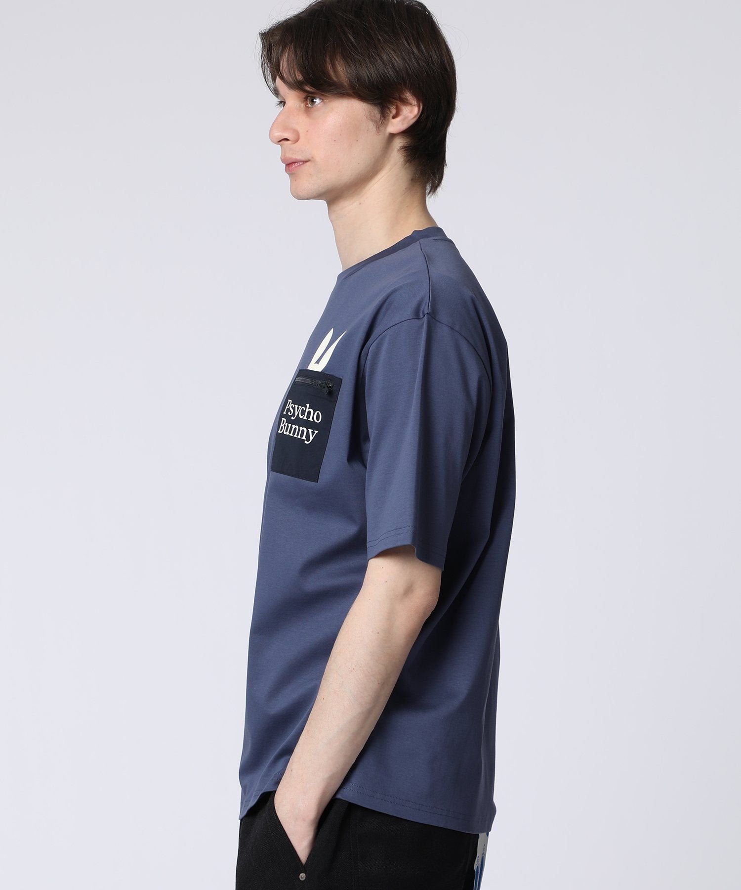 T-shirts & cut-sews