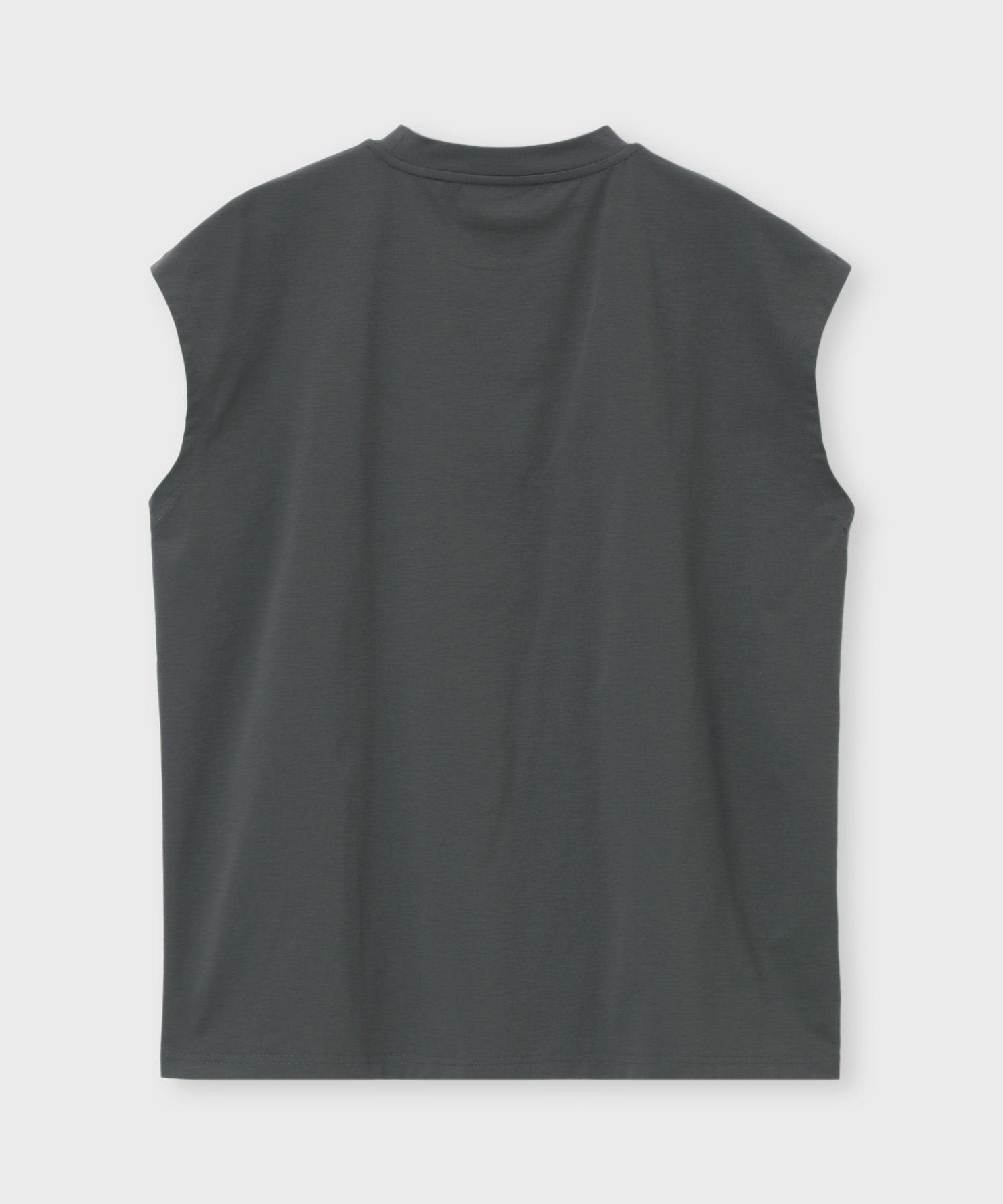 ノースリーブTシャツ