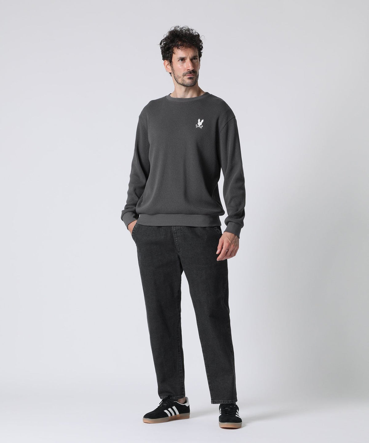 Long sleeve cut sew