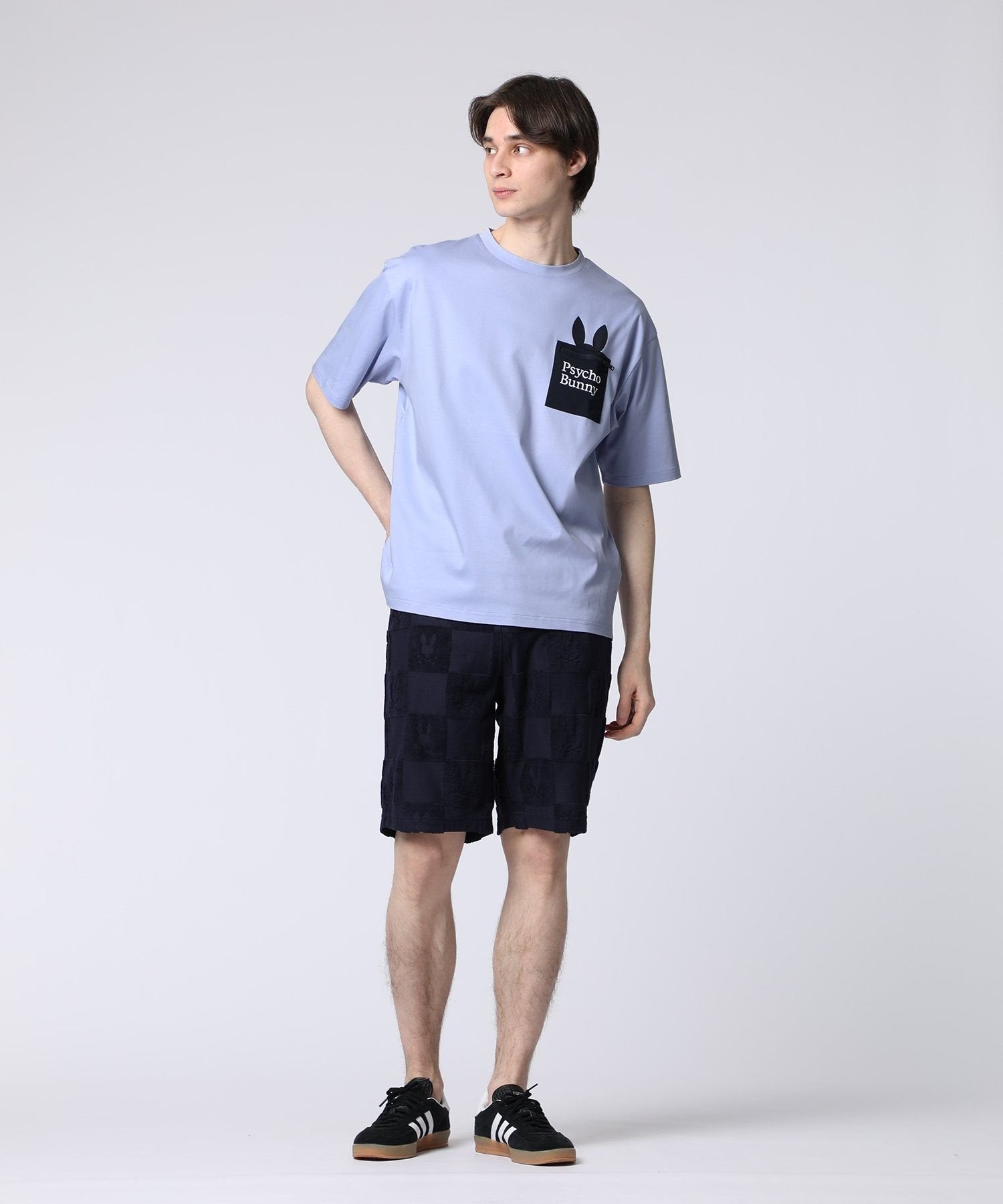 T-shirts & cut-sews