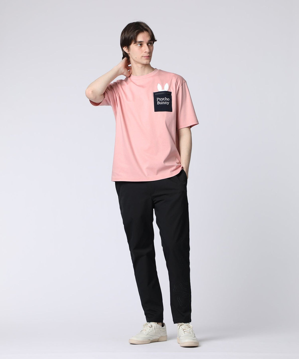 T-shirts & cut-sews