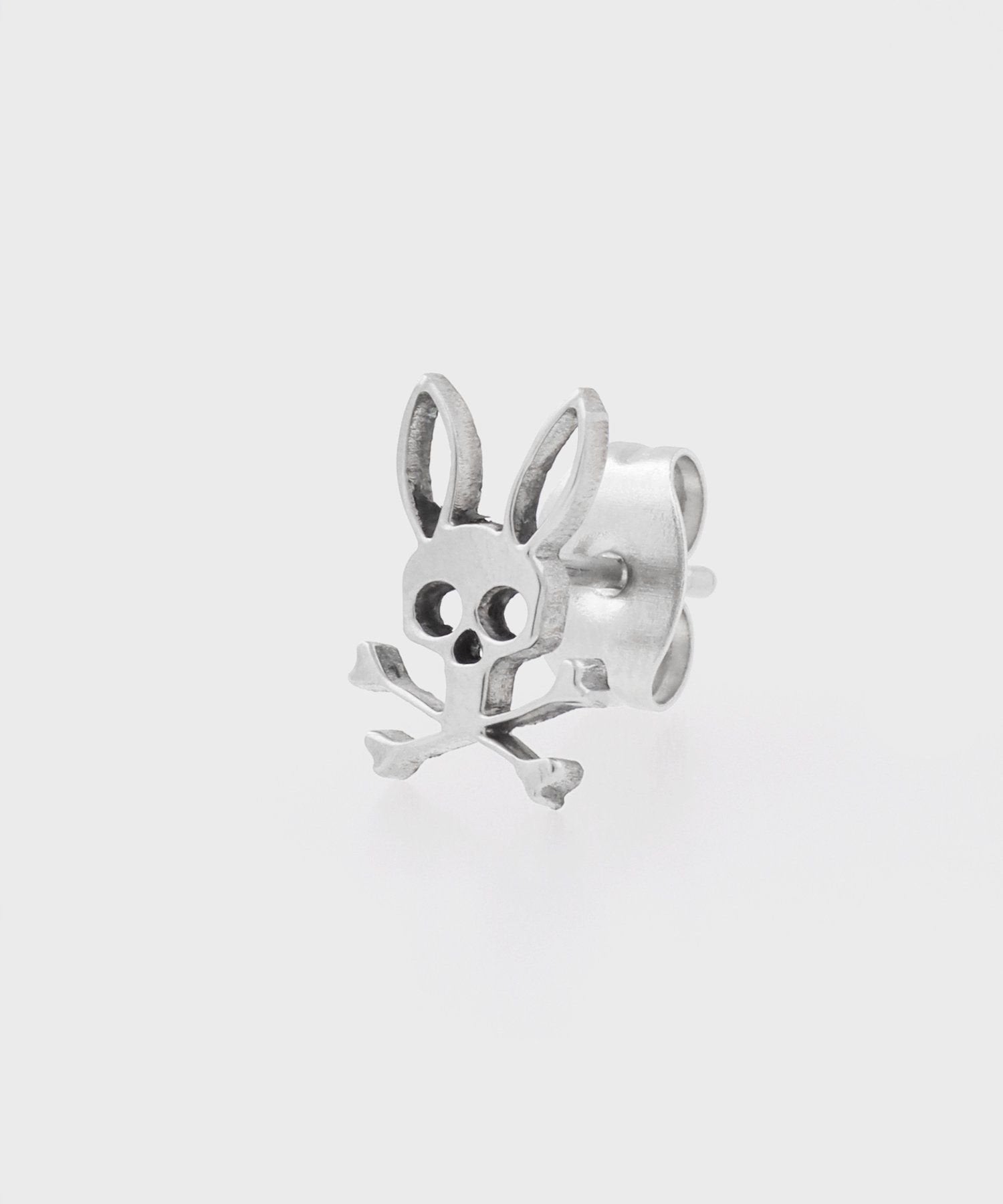 ピアス