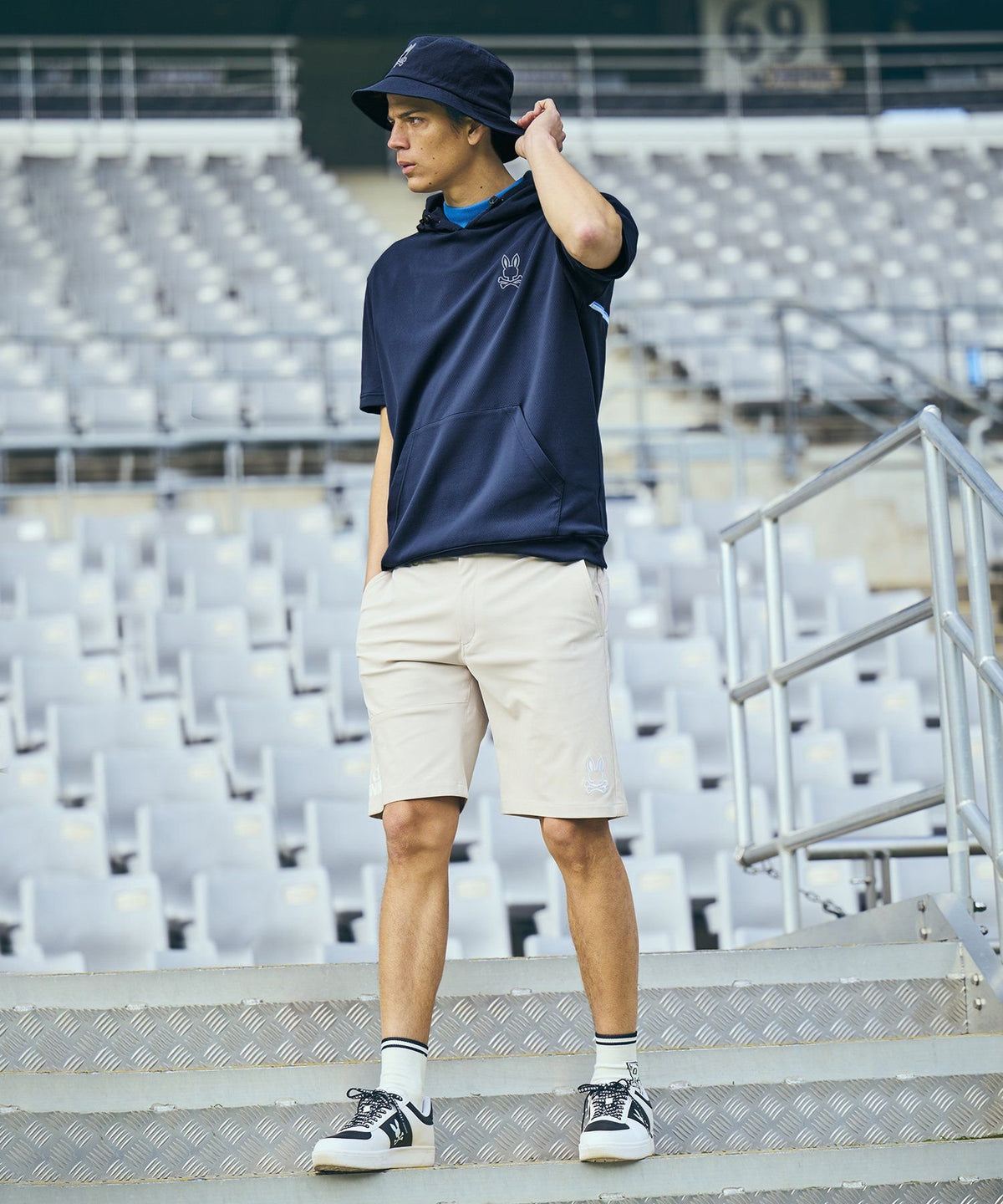 [GOLF] Silhouette line BUNNY short sleeve parka