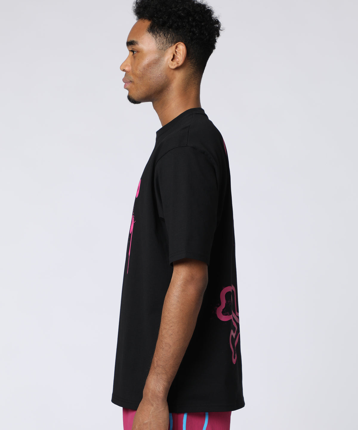 スプラッターロゴ 　リラックスフィットTシャツ