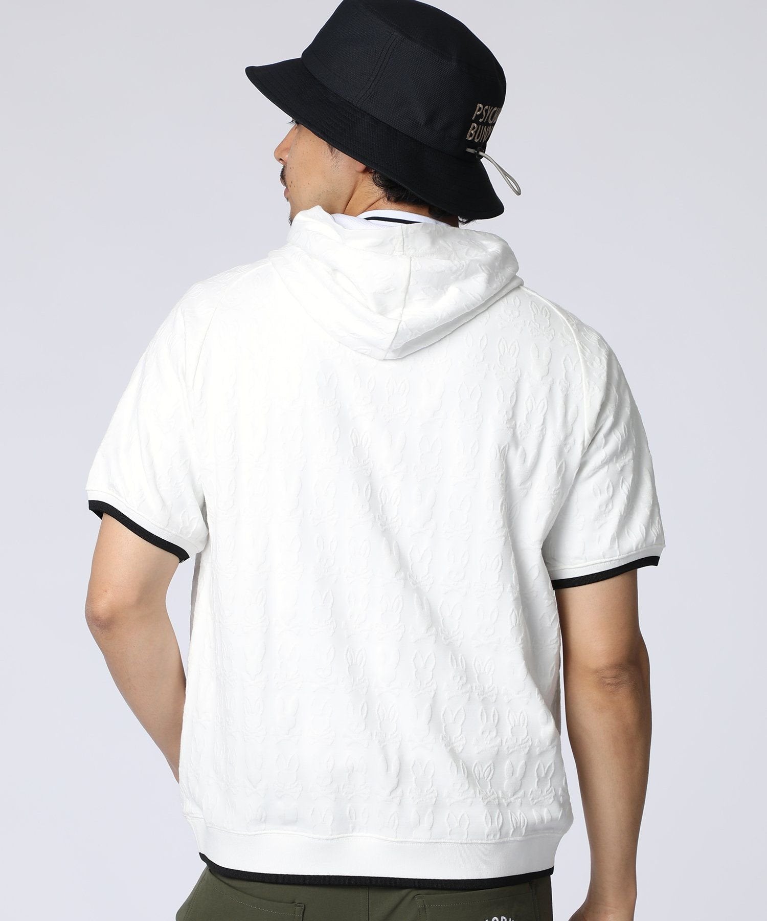 Tシャツ