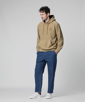 Casual styling