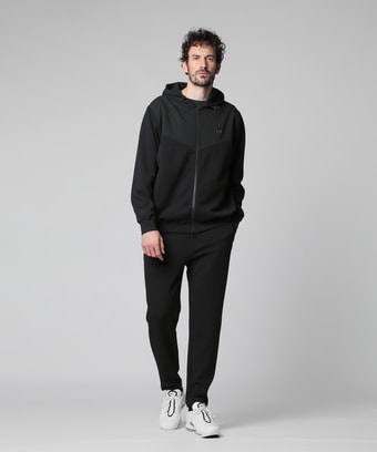 Casual styling[SPORTS]