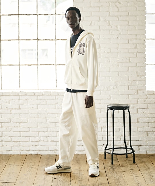 25AW