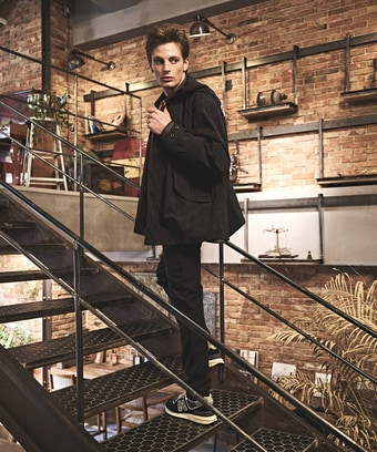 Casual styling