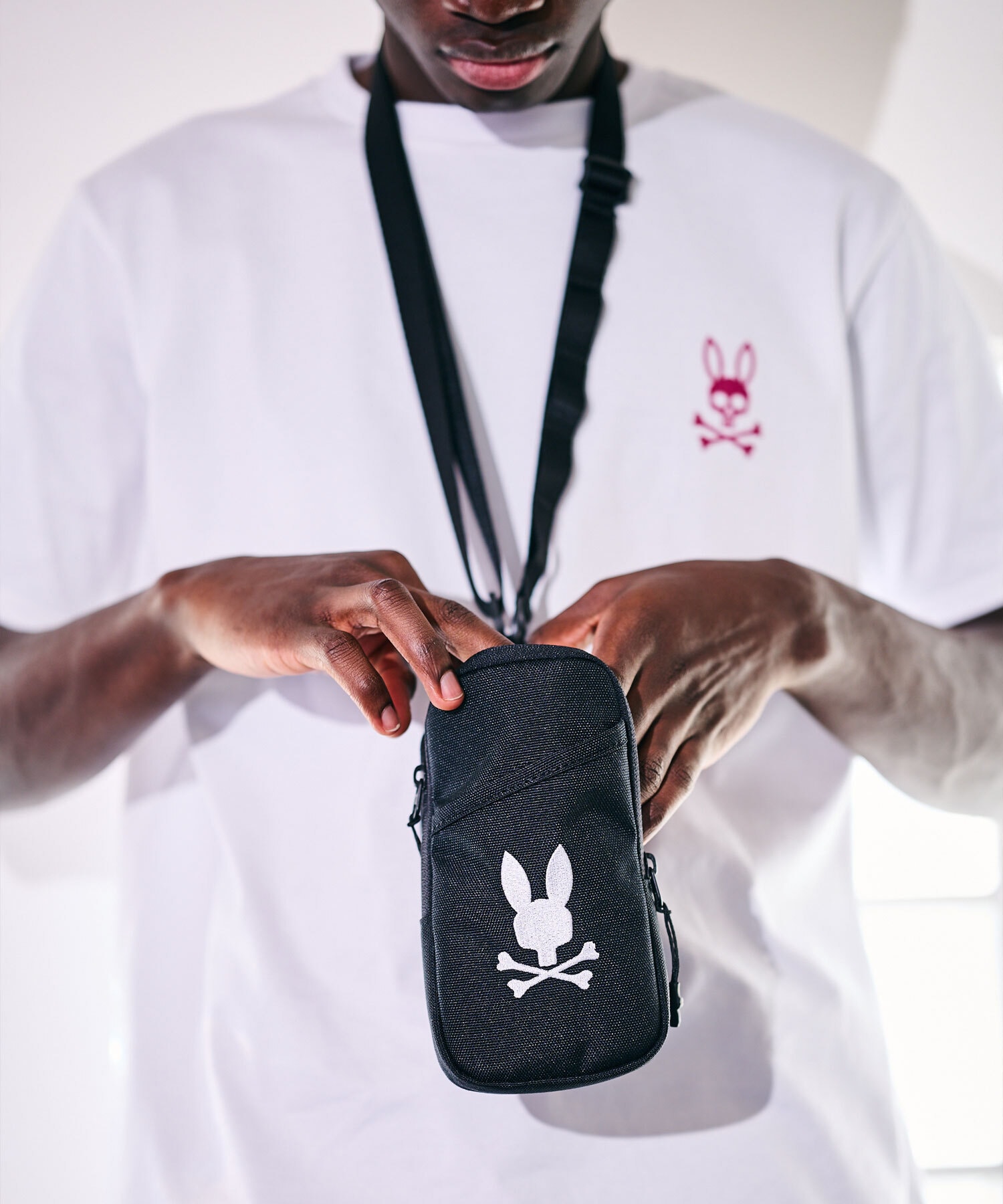 MASTER BUNNY ショルダー付きポーチ (UNISEX) 楽天市場】【SALE／50%OFF】MASTER BUNNY EDITION ウエスト