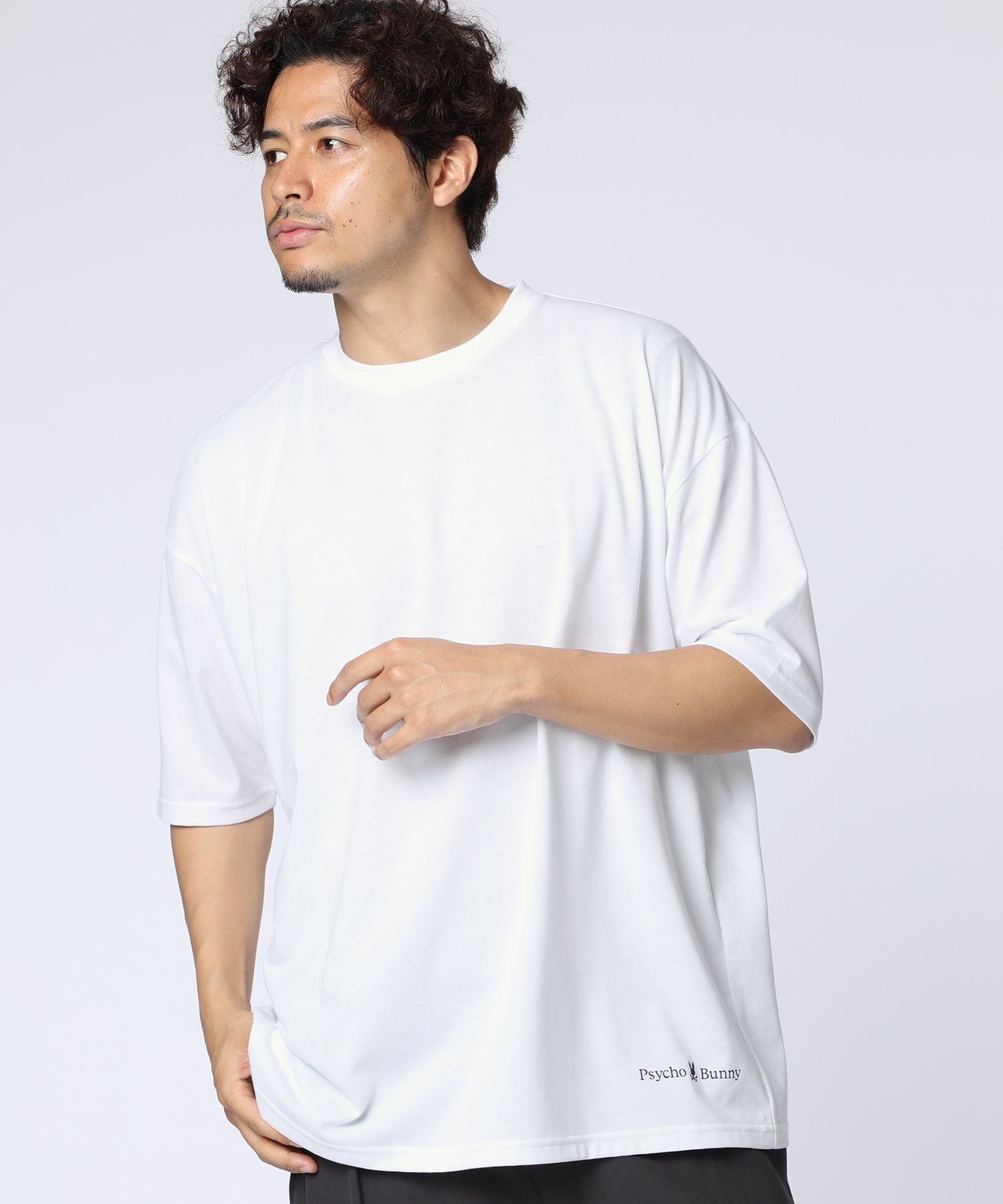 WEB限定]ワンポイントロゴ ビッグシルエットTシャツ｜Psycho Bunny