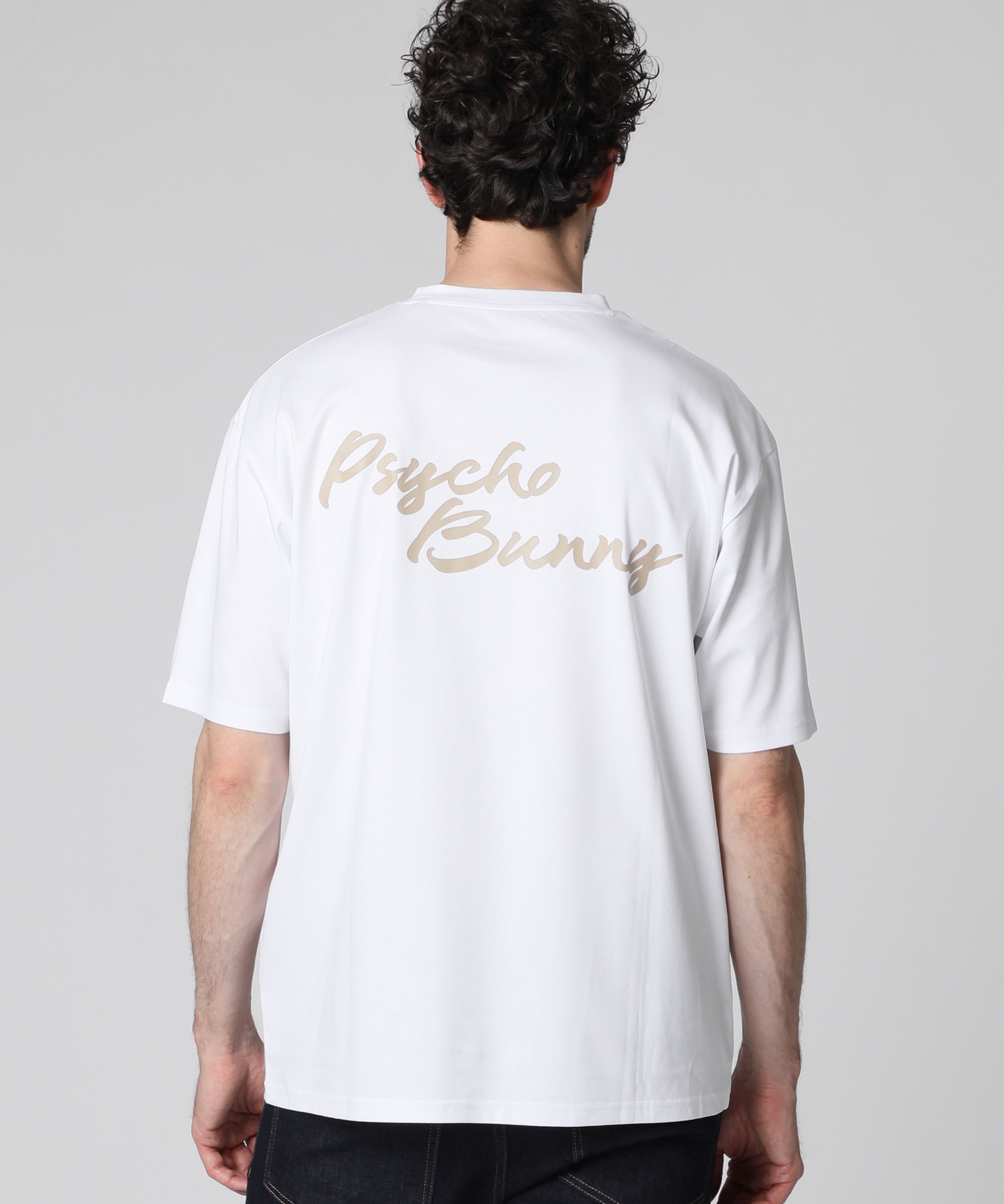 バックフォントロゴ シルケットスムース Tシャツ｜Psycho Bunny