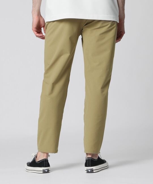 Think Fit ストレッチ テーパードパンツ