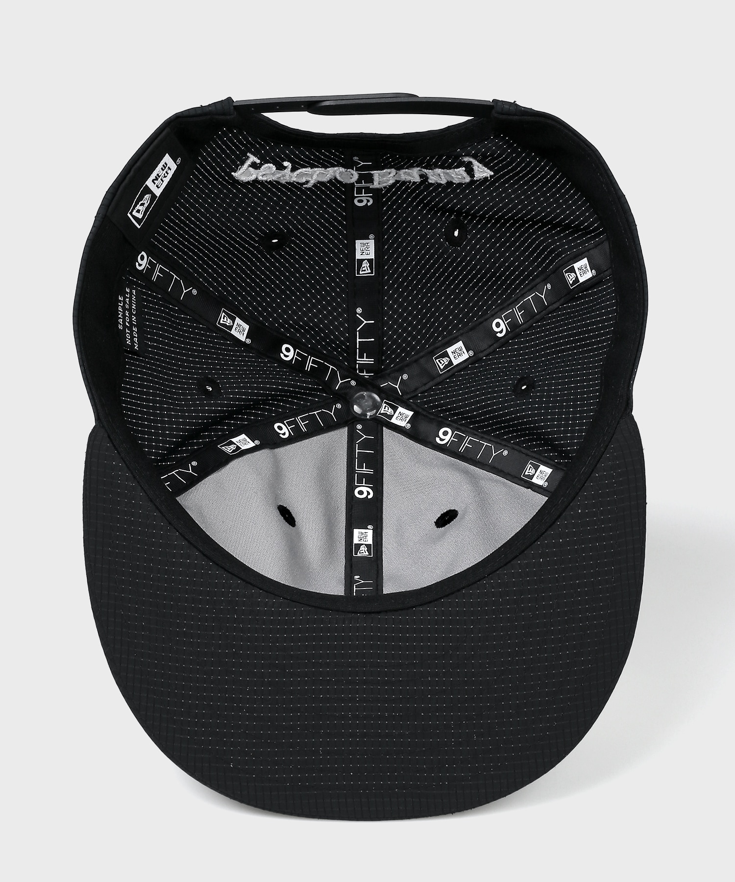 NEW ERA®×Psycho Bunny RC950 Dot-Air キャップ｜Psycho Bunny