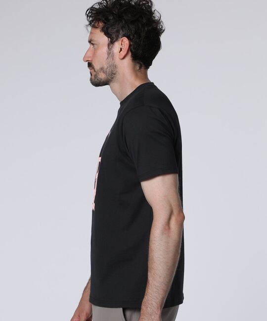 ビッグロゴグラフィック Tシャツ