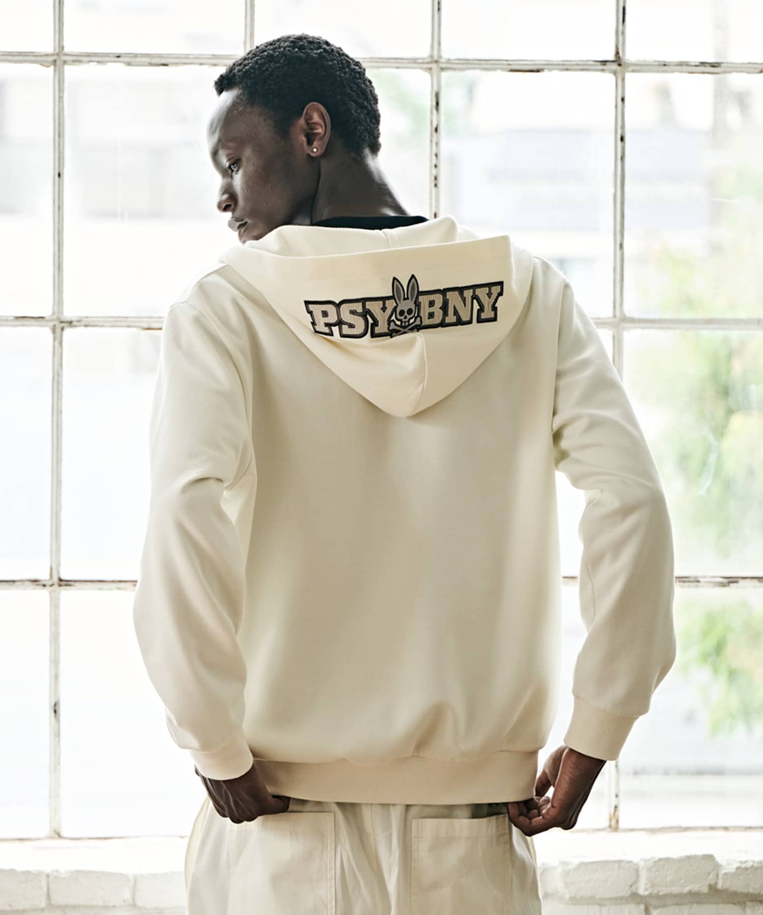 センターブロックロゴ ジップパーカ｜Psycho Bunny｜サイコバニー 公式