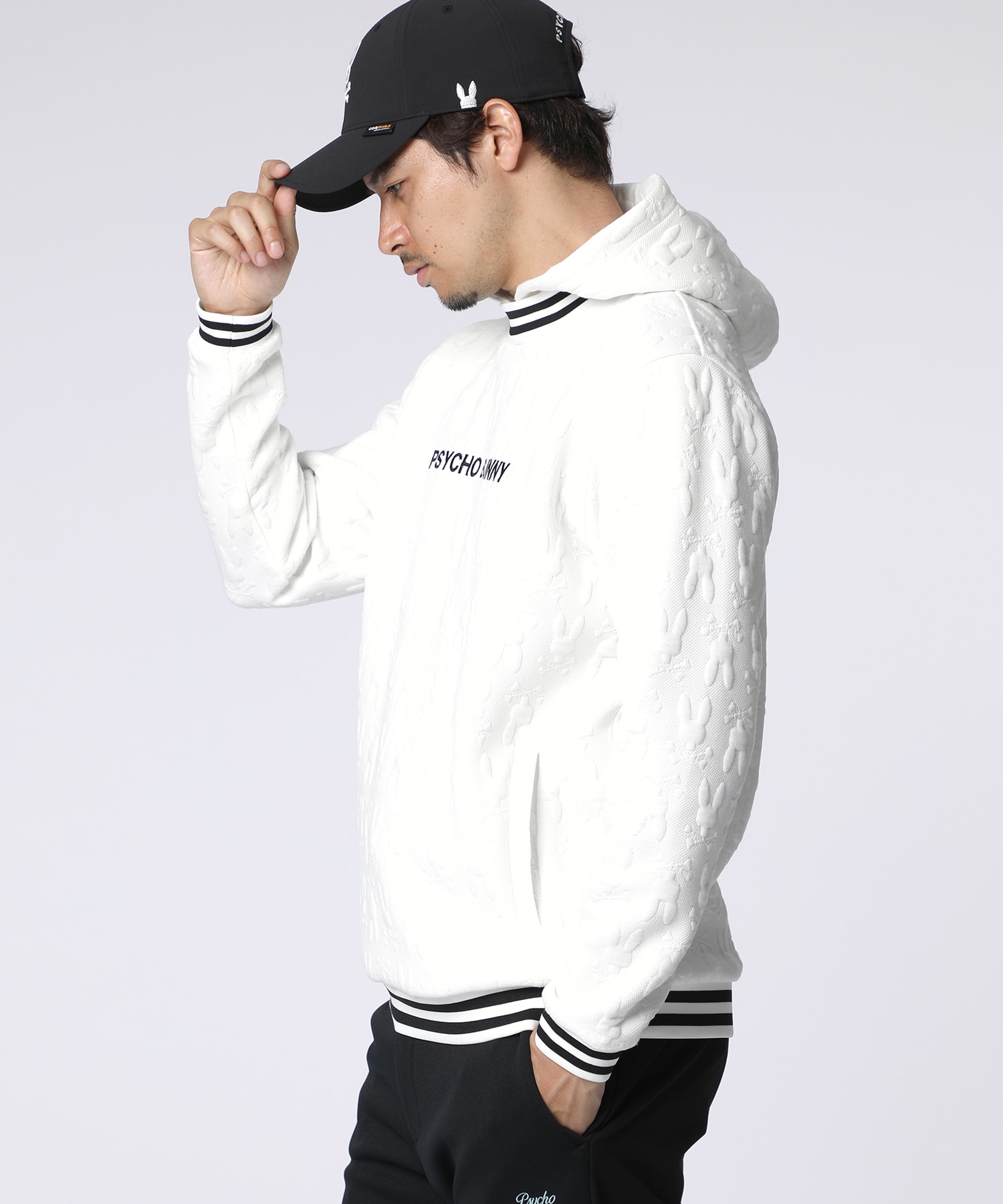 GOLF]膨れジャガードバニーロゴスウェットパーカ｜Psycho Bunny