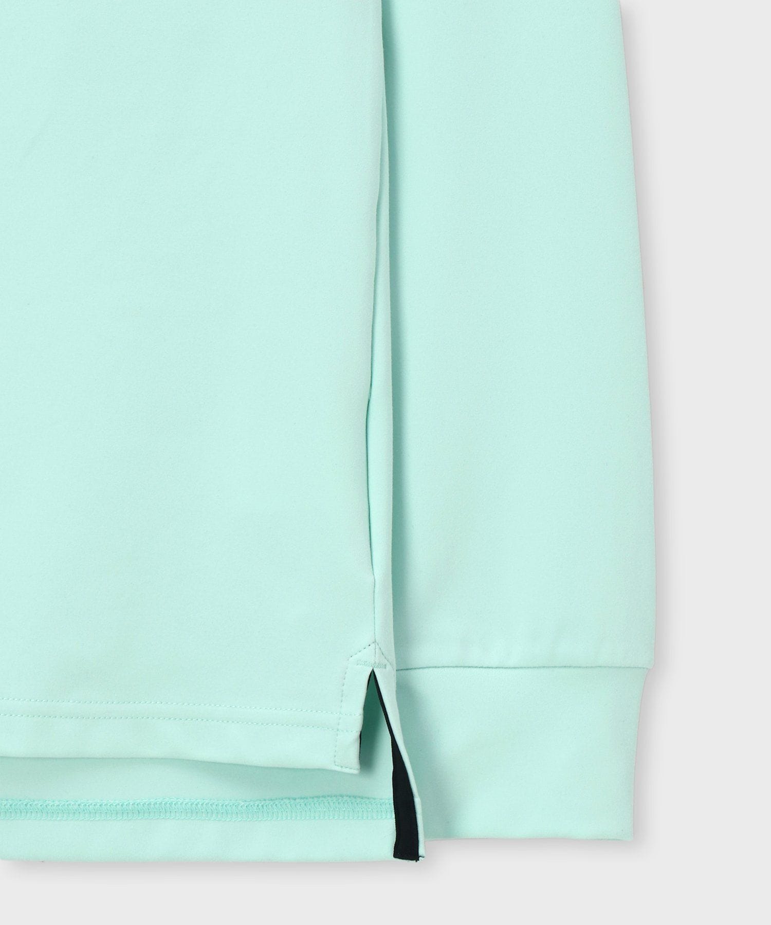 GOLF]オリジナル総柄アートワーク モックネックTシャツ｜Psycho Bunny