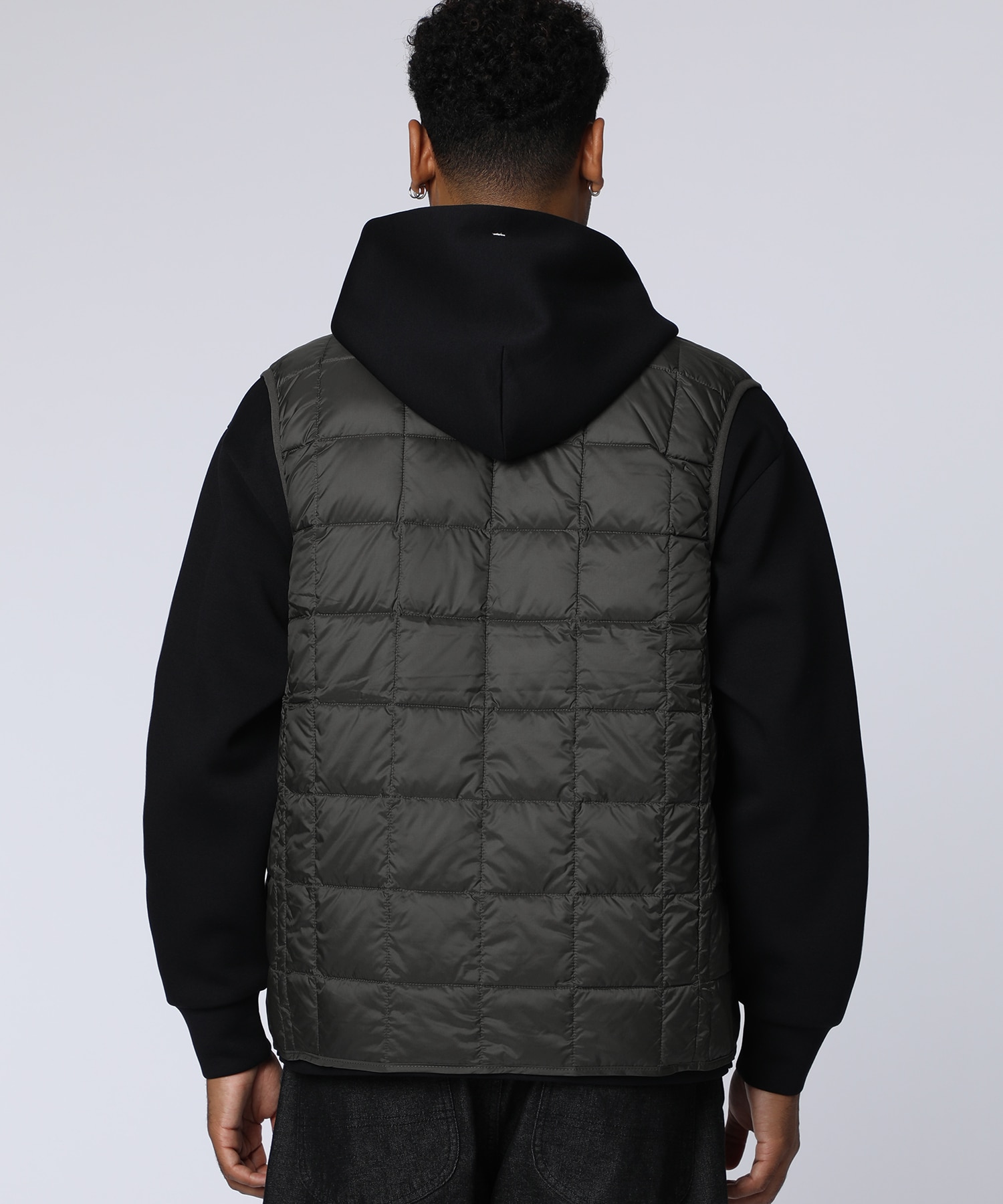 WEB限定]TAION × Psycho Bunny コラボダウンベスト｜Psycho