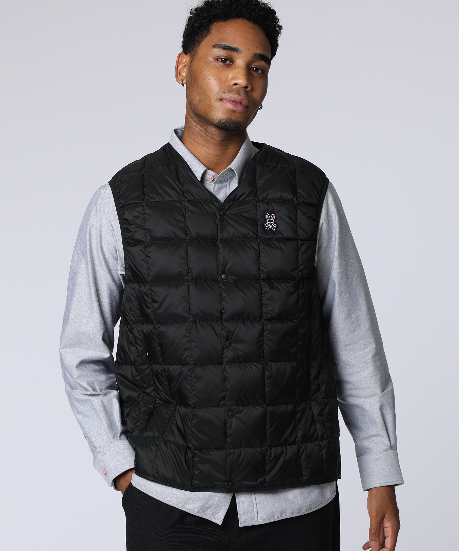 WEB限定]TAION × Psycho Bunny コラボダウンベスト｜Psycho Bunny