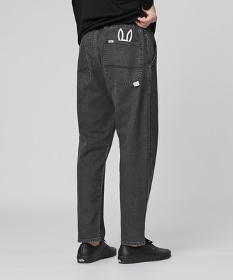 Lee × Psycho Bunny  FLeeasy Narrow ブラックデニム