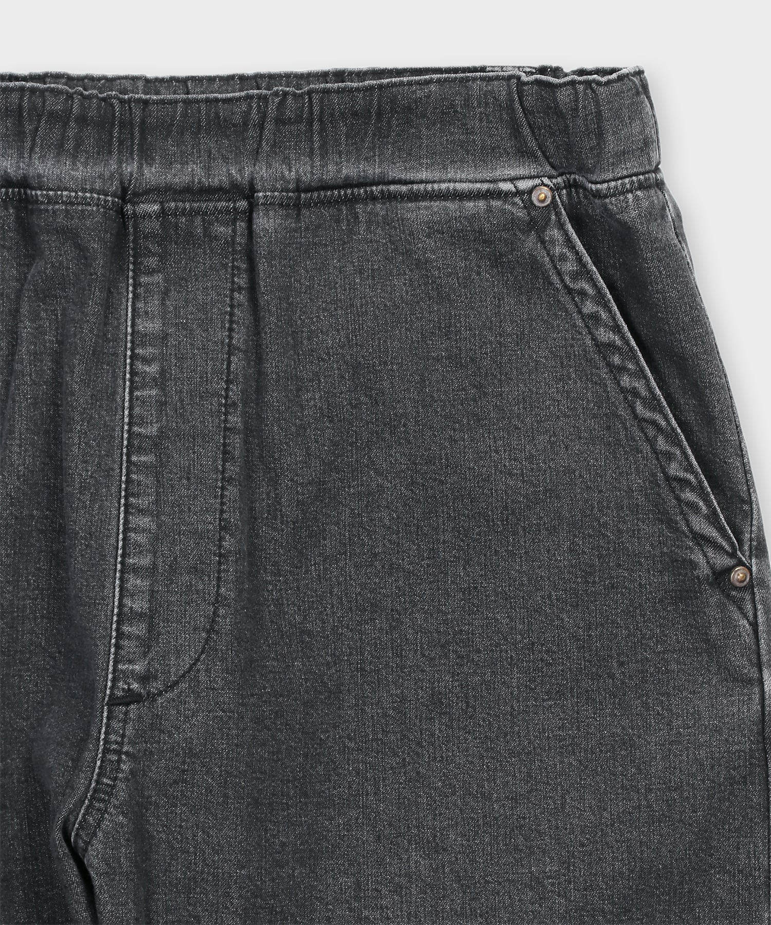 Lee × Psycho Bunny FLeeasy Narrow ブラックデニム｜Psycho Bunny