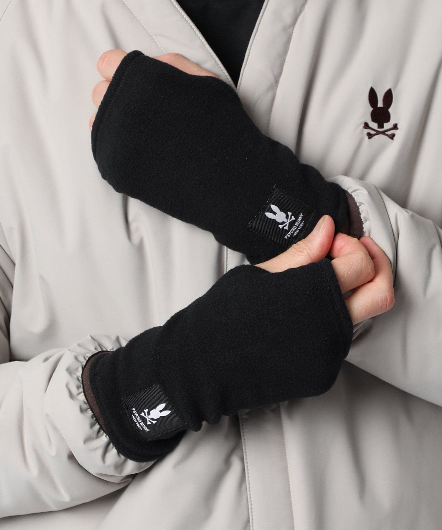 フリースハンドウォーマー｜Psycho Bunny｜サイコバニー 公式ブランド