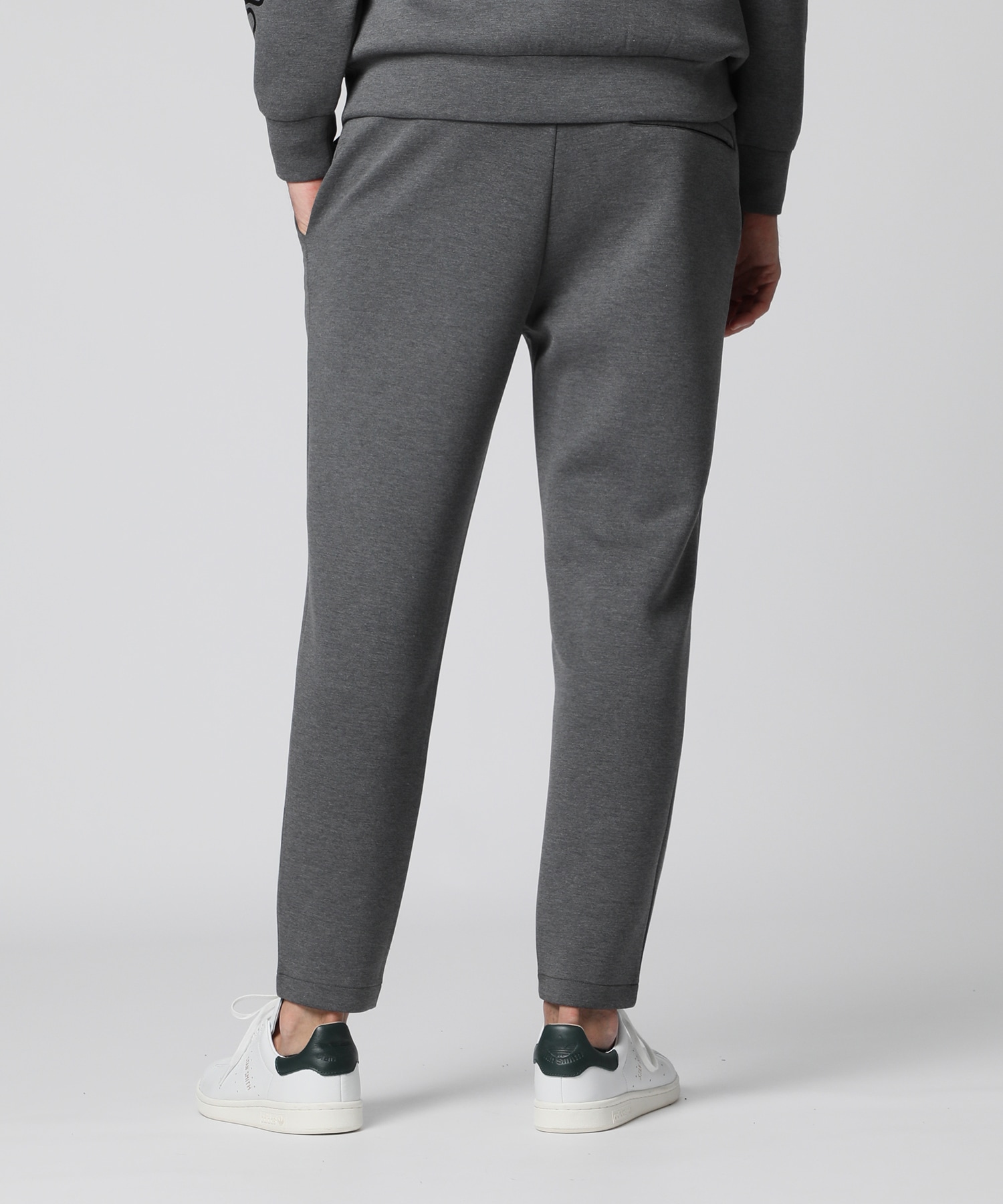 WEB限定]アウトラインロゴ ダンボール パンツ｜Psycho Bunny｜サイコ