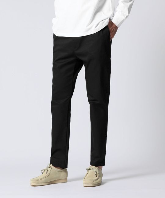 ポケットバニー コンパクトチノストレッチ パンツ