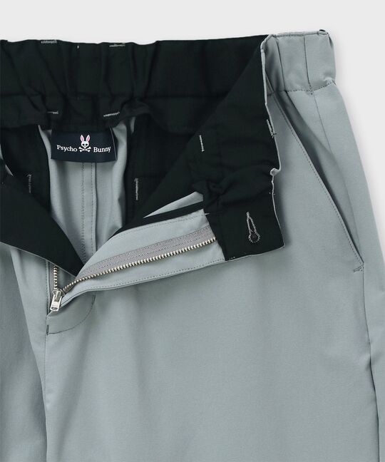 Think Fit ストレッチ テーパードパンツ