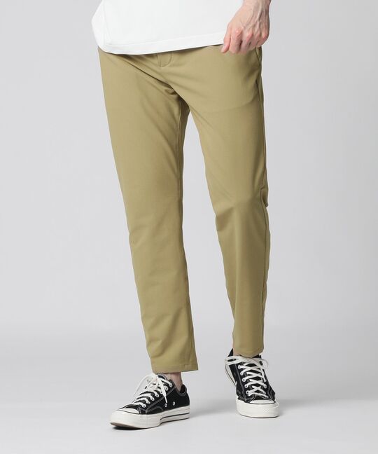 Think Fit ストレッチ テーパードパンツ