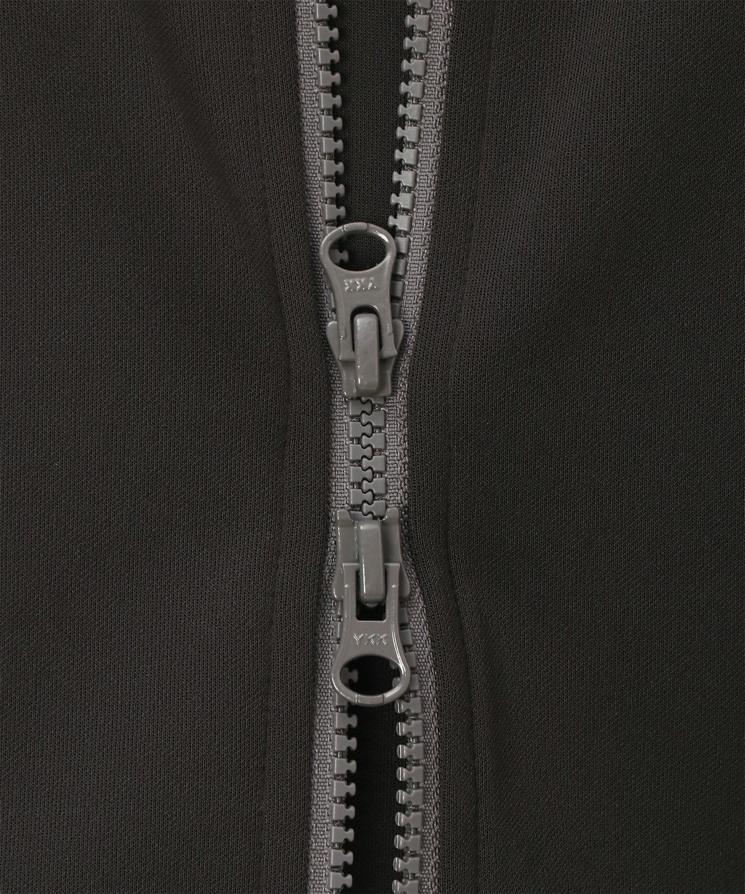 ビッグシルエットロゴ ダンボールニットジップパーカ｜Psycho Bunny