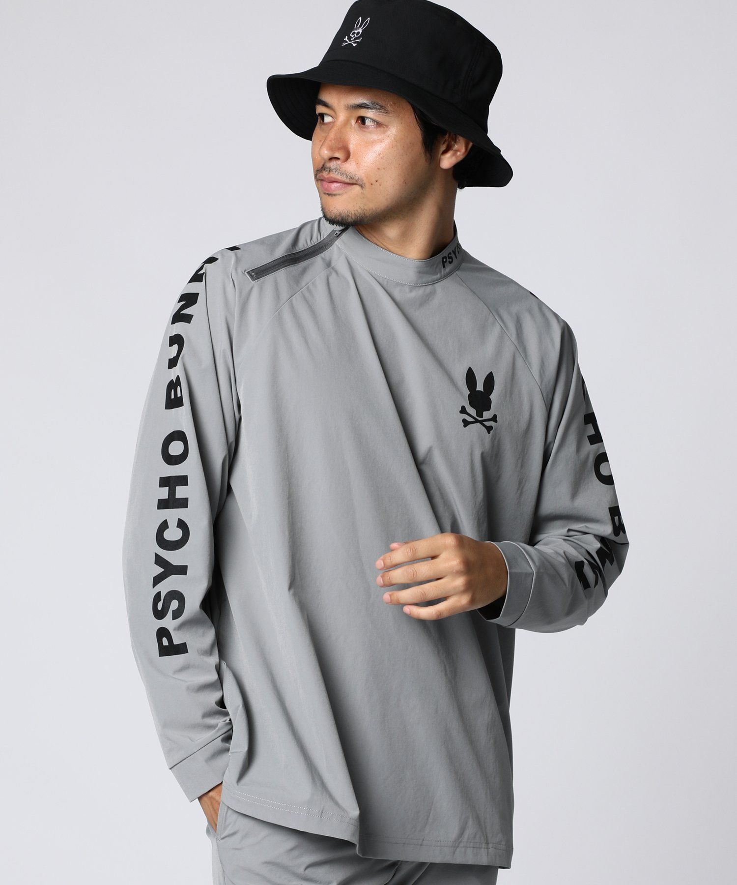 WEB限定]リラックスフィット モックネックロングスリーブTシャツ