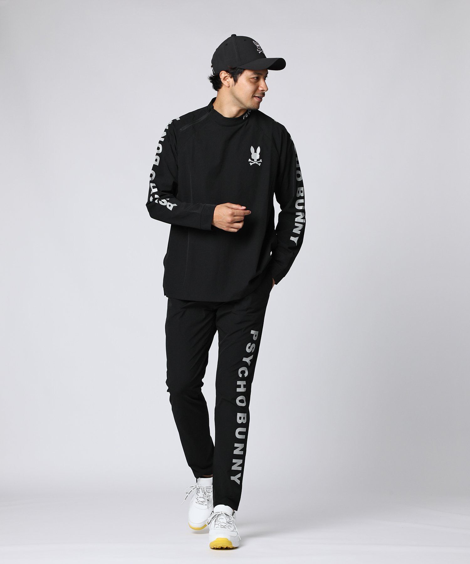 WEB限定]リラックスフィット モックネックロングスリーブTシャツ