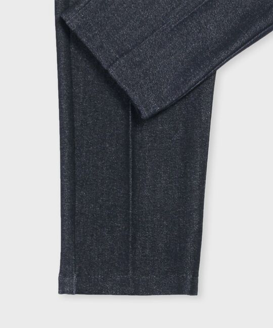 ストレッチスリム アーバンデニム