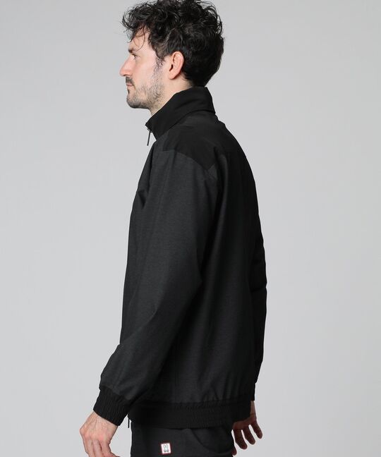 ストレッチナイロン ジップブルゾン