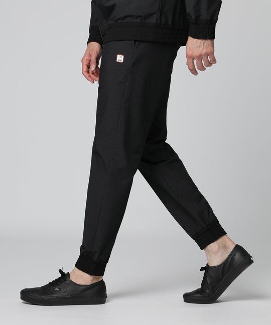 ストレッチナイロン スリム ジョガーパンツ