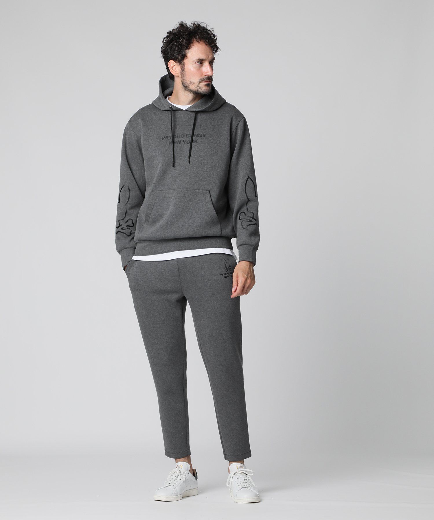 WEB限定]アウトラインロゴ ダンボール パンツ｜Psycho Bunny｜サイコ