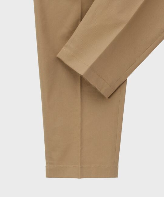 ストレッチ タックテーパード チノパンツ