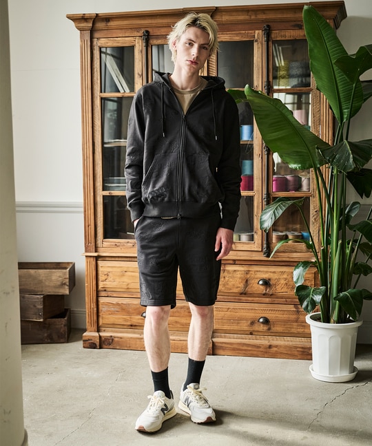 エンブロイダリーロゴパターン ショーツ