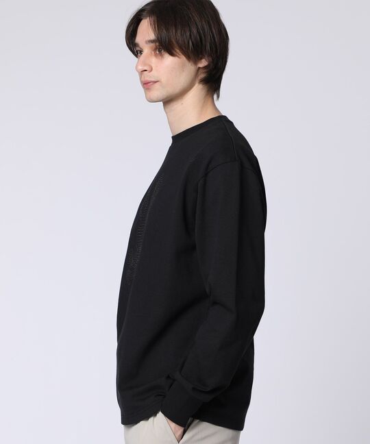 スタッズバニーロングスリーブTシャツ