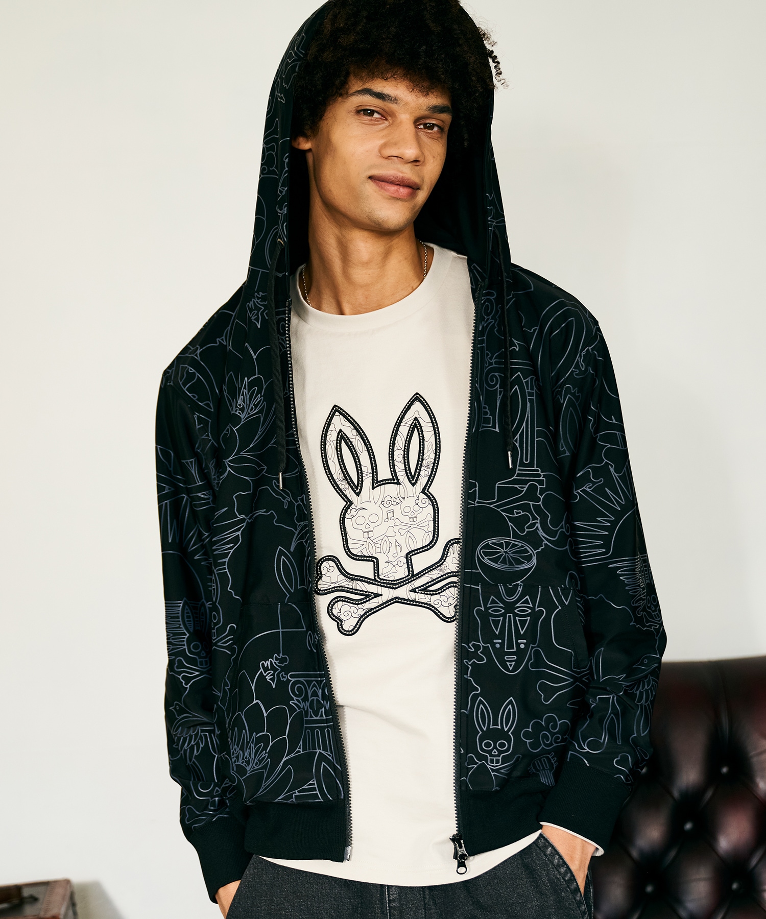 サイケデリック総柄 ストレッチフルジップパーカー｜Psycho Bunny