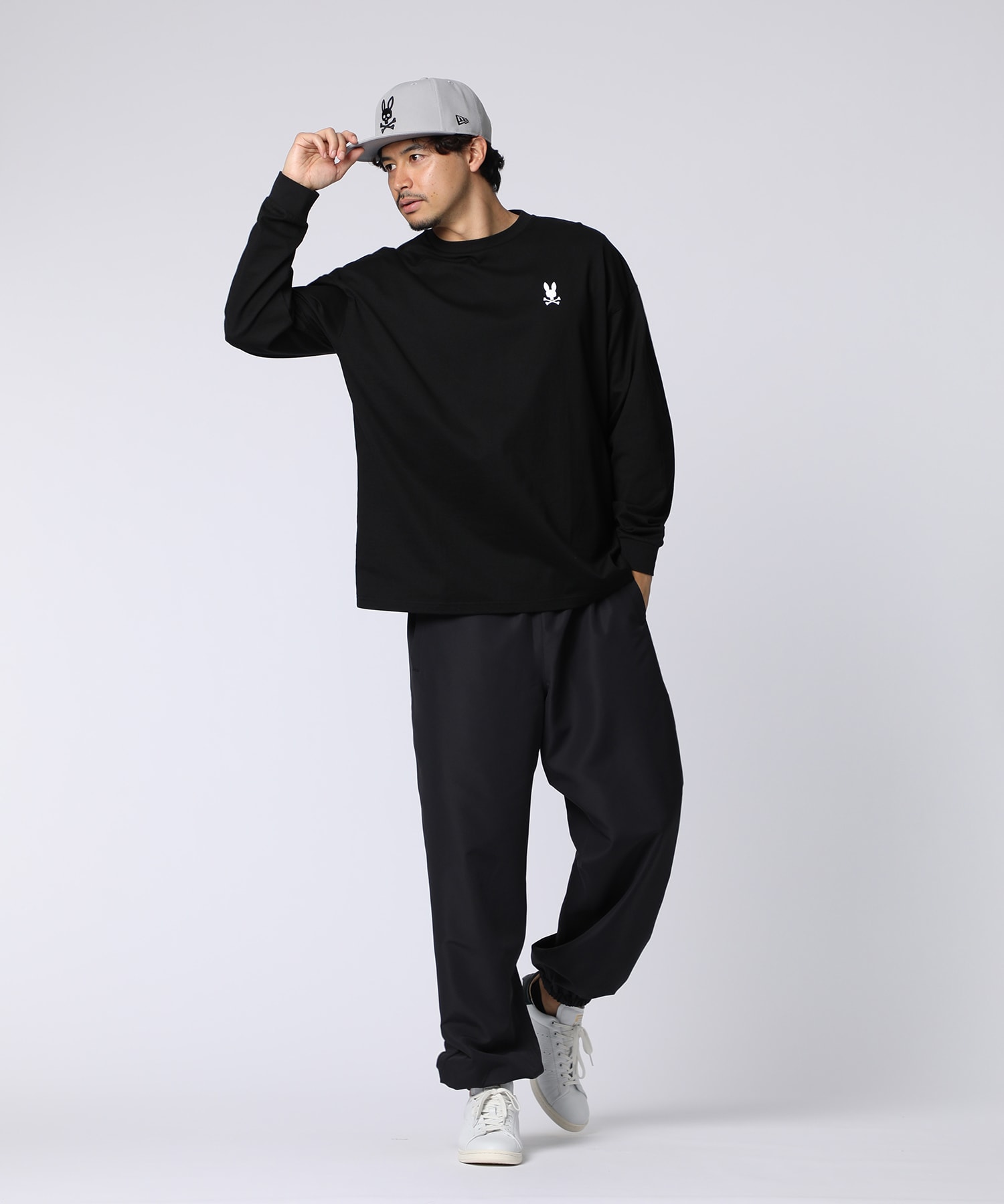 WEB限定]ツアーTEE風 ロゴ ロングスリーブTシャツ｜Psycho Bunny