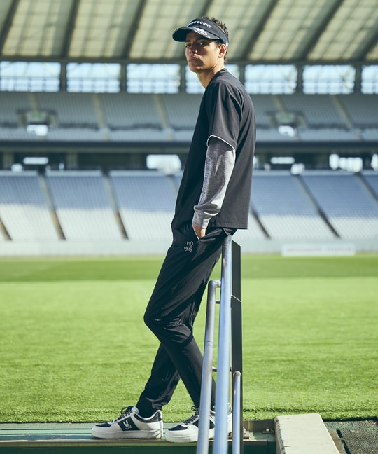 [GOLF]パイピングライン ナイロンショルダージップラグランTシャツ