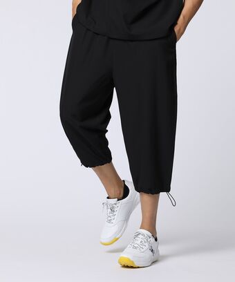 [WEB限定]3Dラバーエンブレム　 リラックスフィット7分丈パンツ