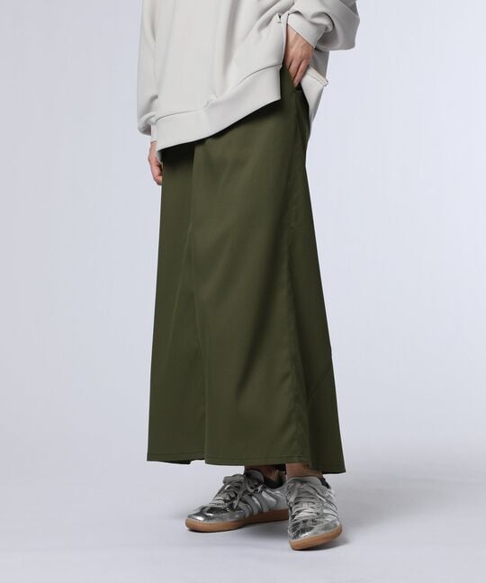 [WOMEN]ポケットバニー ストレッチフレアスカート