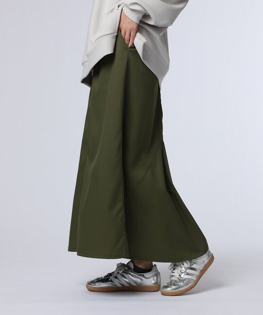 [WOMEN]ポケットバニー ストレッチフレアスカート