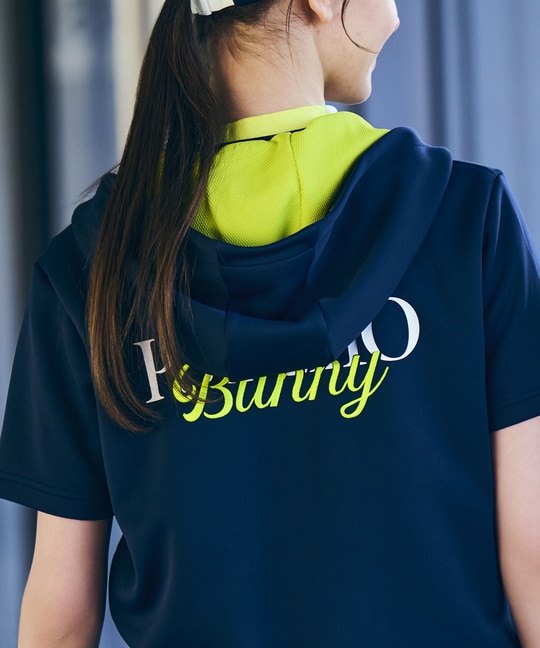 [GOLF][WOMEN]コントラストシグネチャーロゴ 半袖パーカ