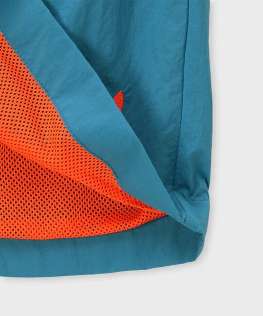 ライトシェルタフタ アクティブショートパンツ